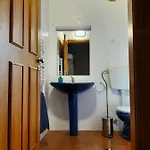 Charming In Historic Building In Serra Da Estrela National Park Vinhó