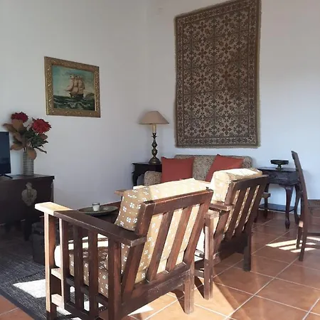Charming In Historic Building In Serra Da Estrela National Park